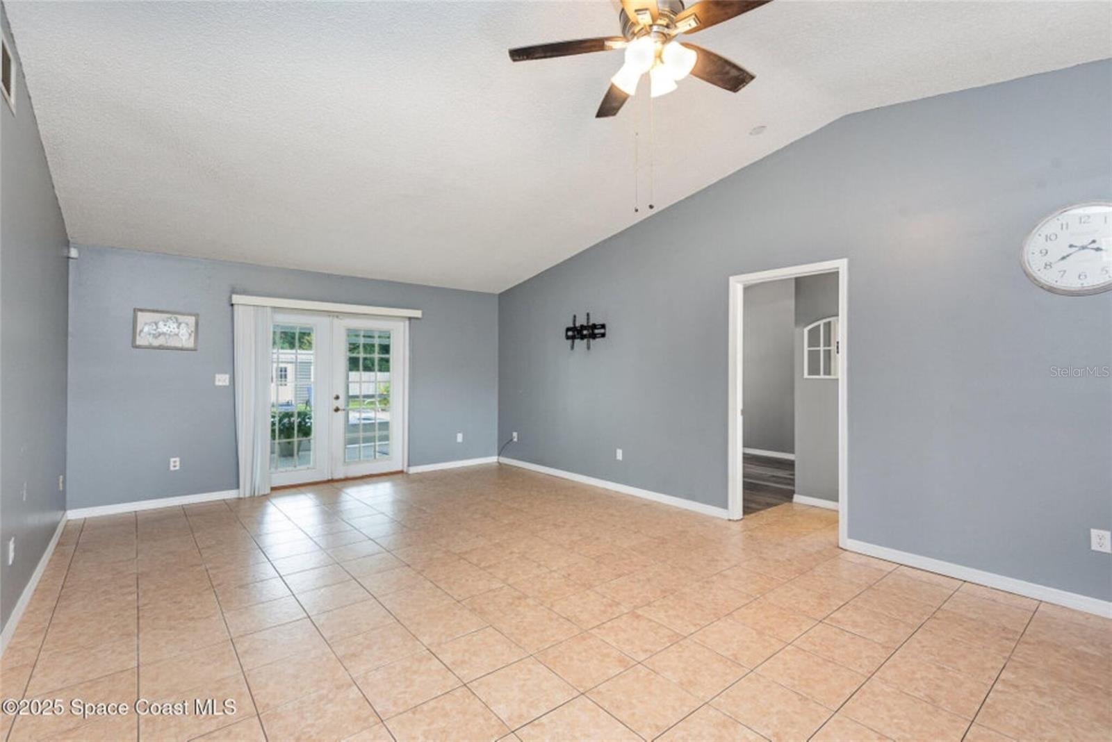 Image 9 of 22 For 1725 Valley Forge Drive