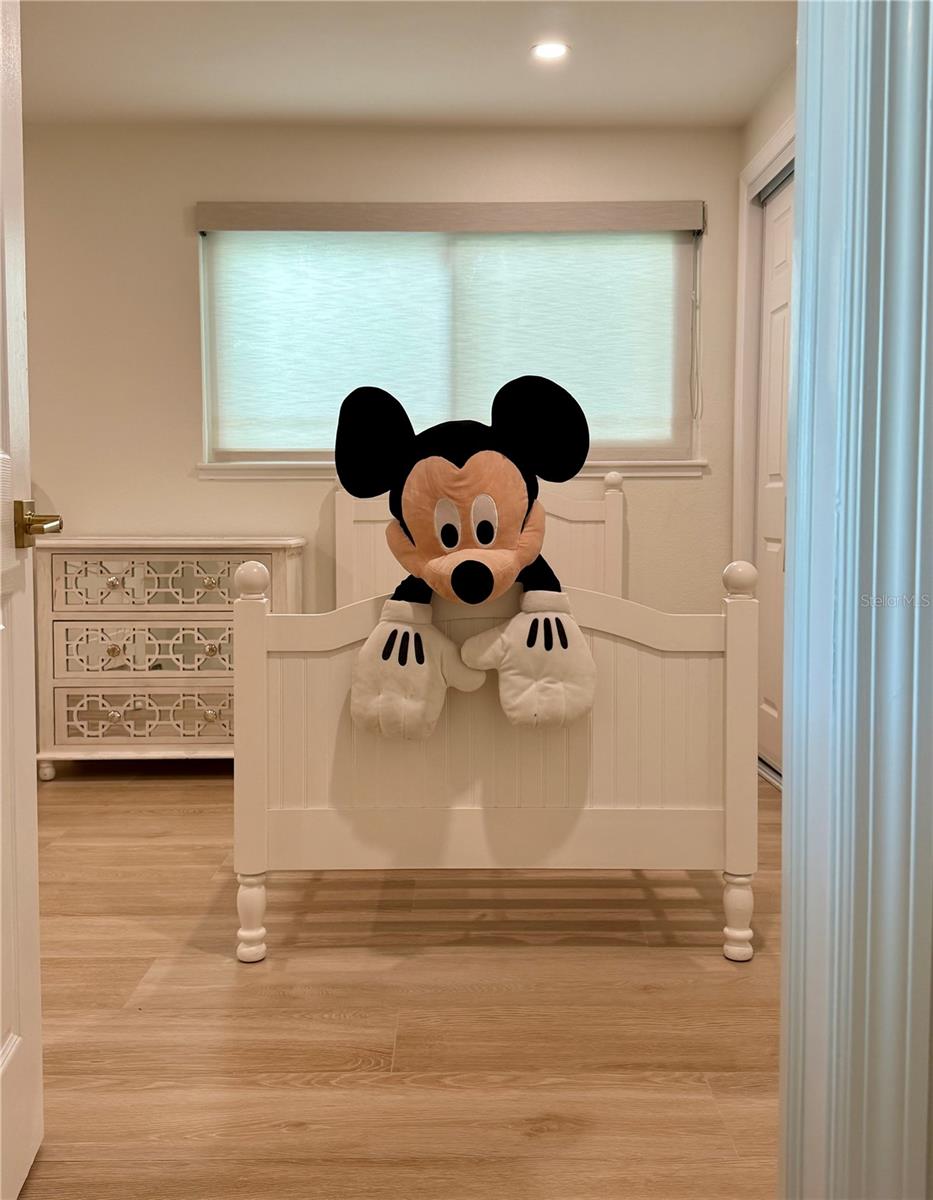 Image 11 of 18 For 156 Blvd Of The Presidents