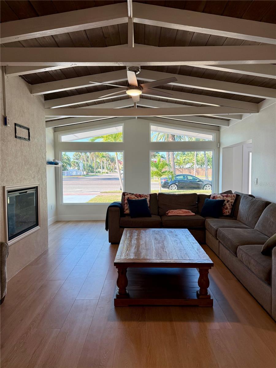 Image 5 of 18 For 156 Blvd Of The Presidents