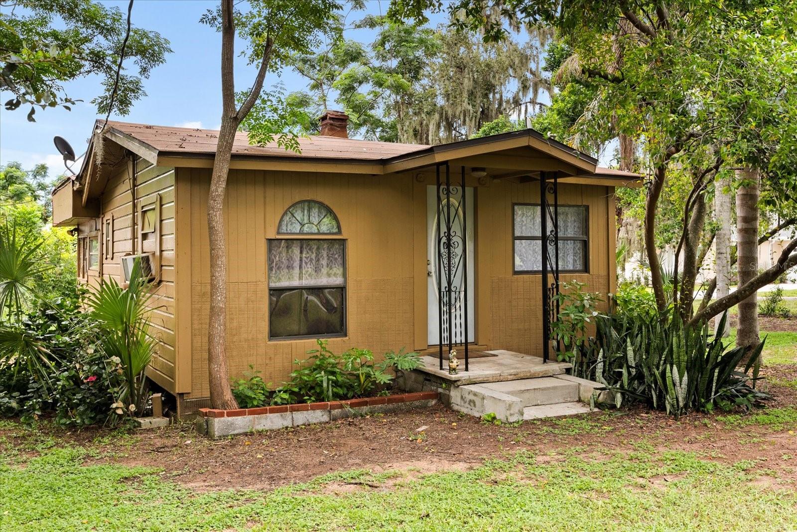 Image 3 of 23 For 17313 Lakeside Drive