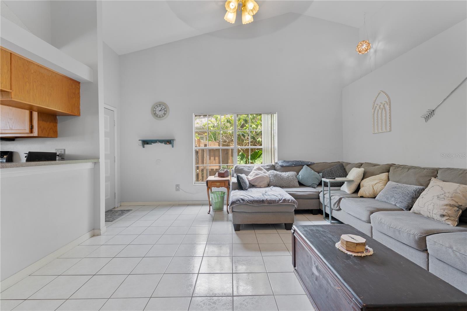 Image 26 of 35 For 4005 Caban Court