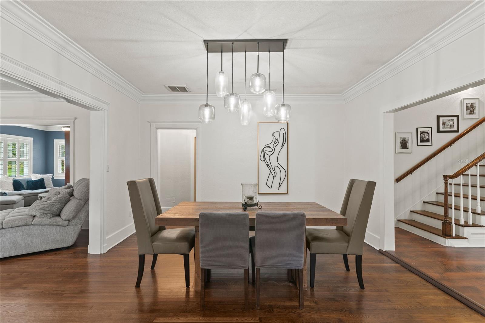 Image 10 of 42 For 521 Sheridan Boulevard