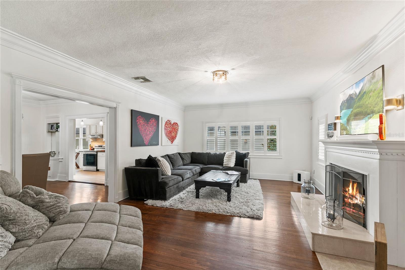 Image 5 of 42 For 521 Sheridan Boulevard