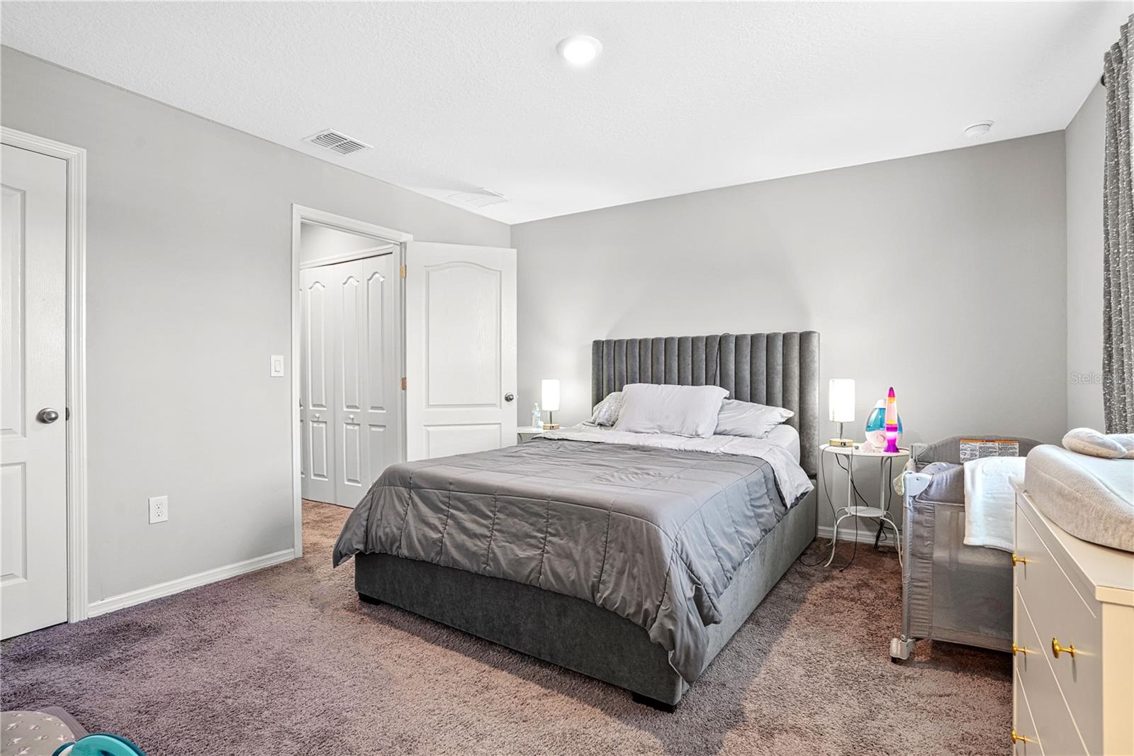 Image 18 of 35 For 4863 Coral Castle Drive