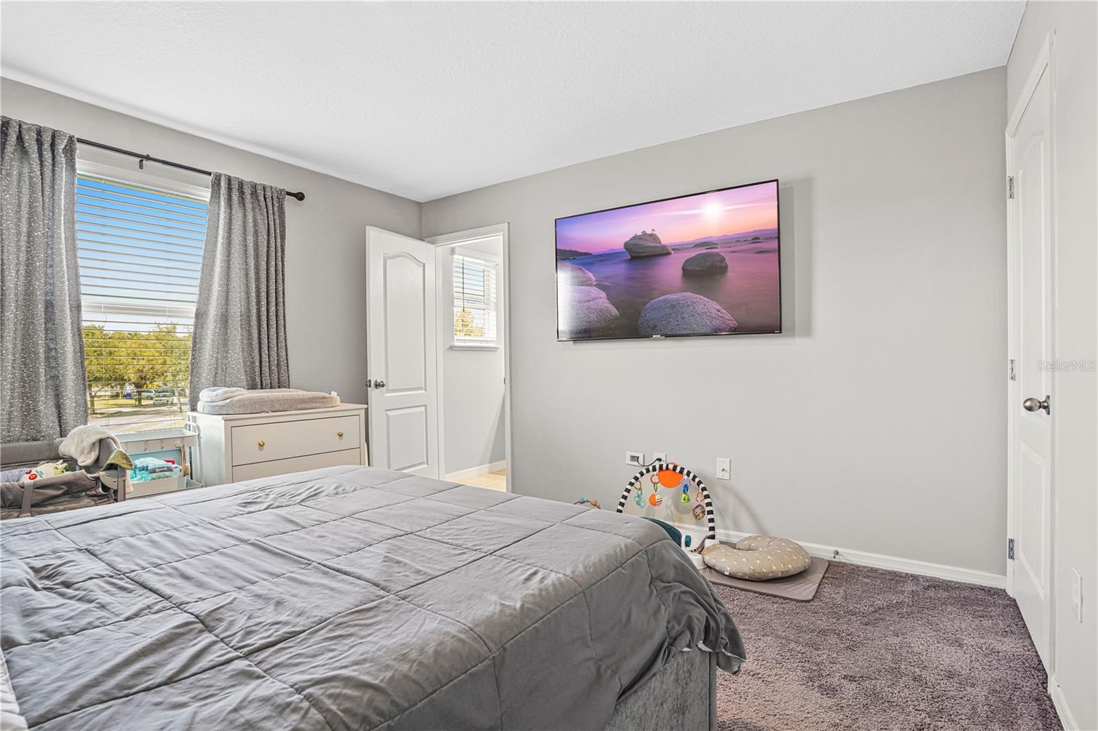 Image 19 of 35 For 4863 Coral Castle Drive