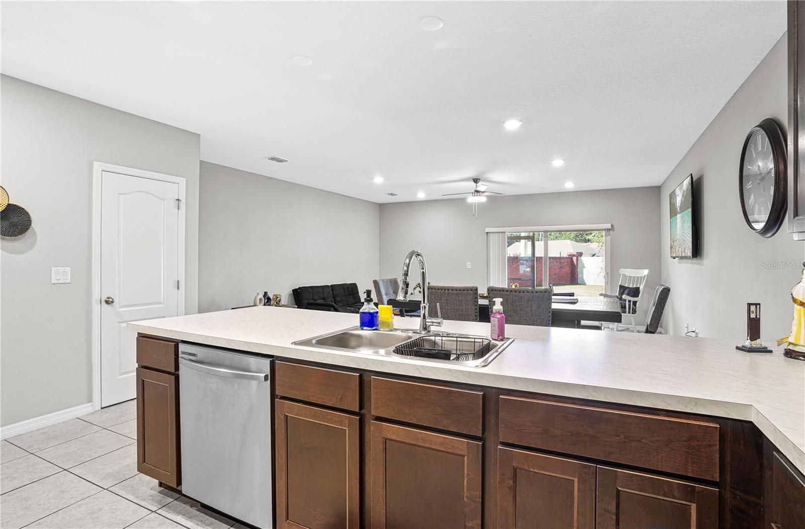 Image 9 of 35 For 4863 Coral Castle Drive