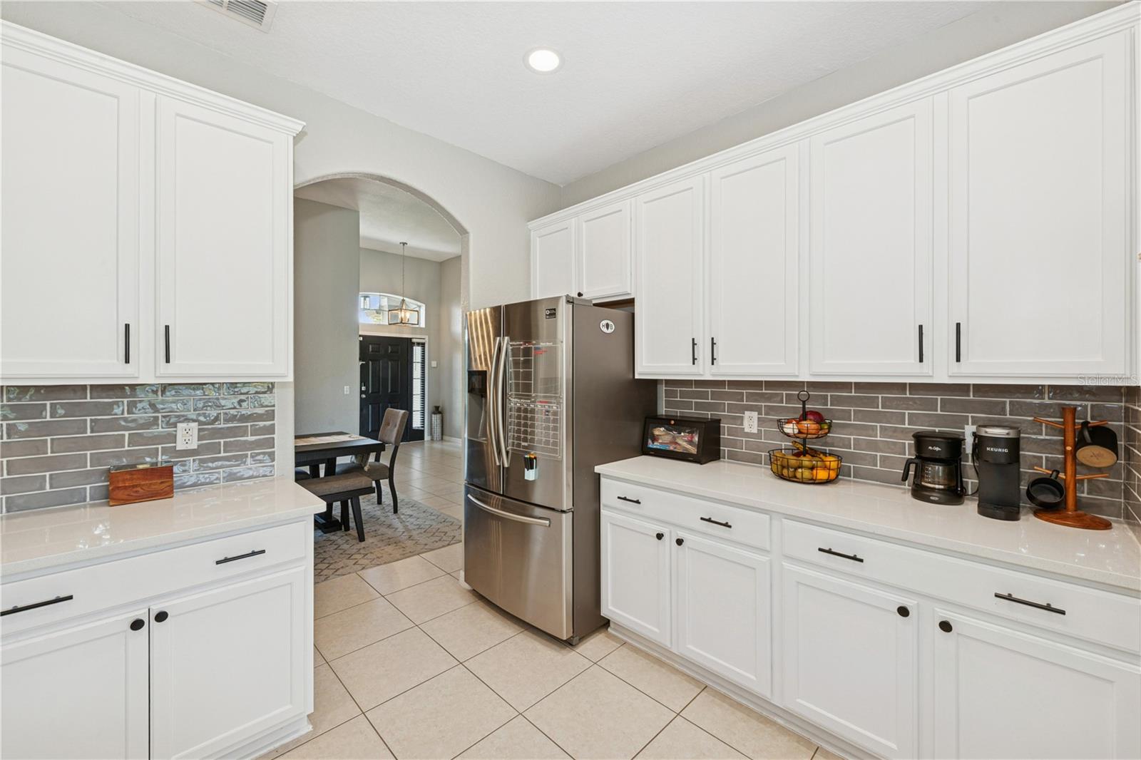Image 17 of 47 For 341 Lake Amberleigh Drive