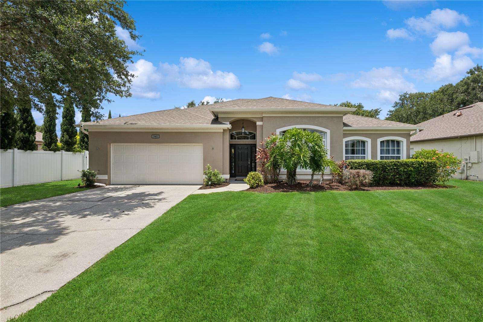 Image 2 of 47 For 341 Lake Amberleigh Drive