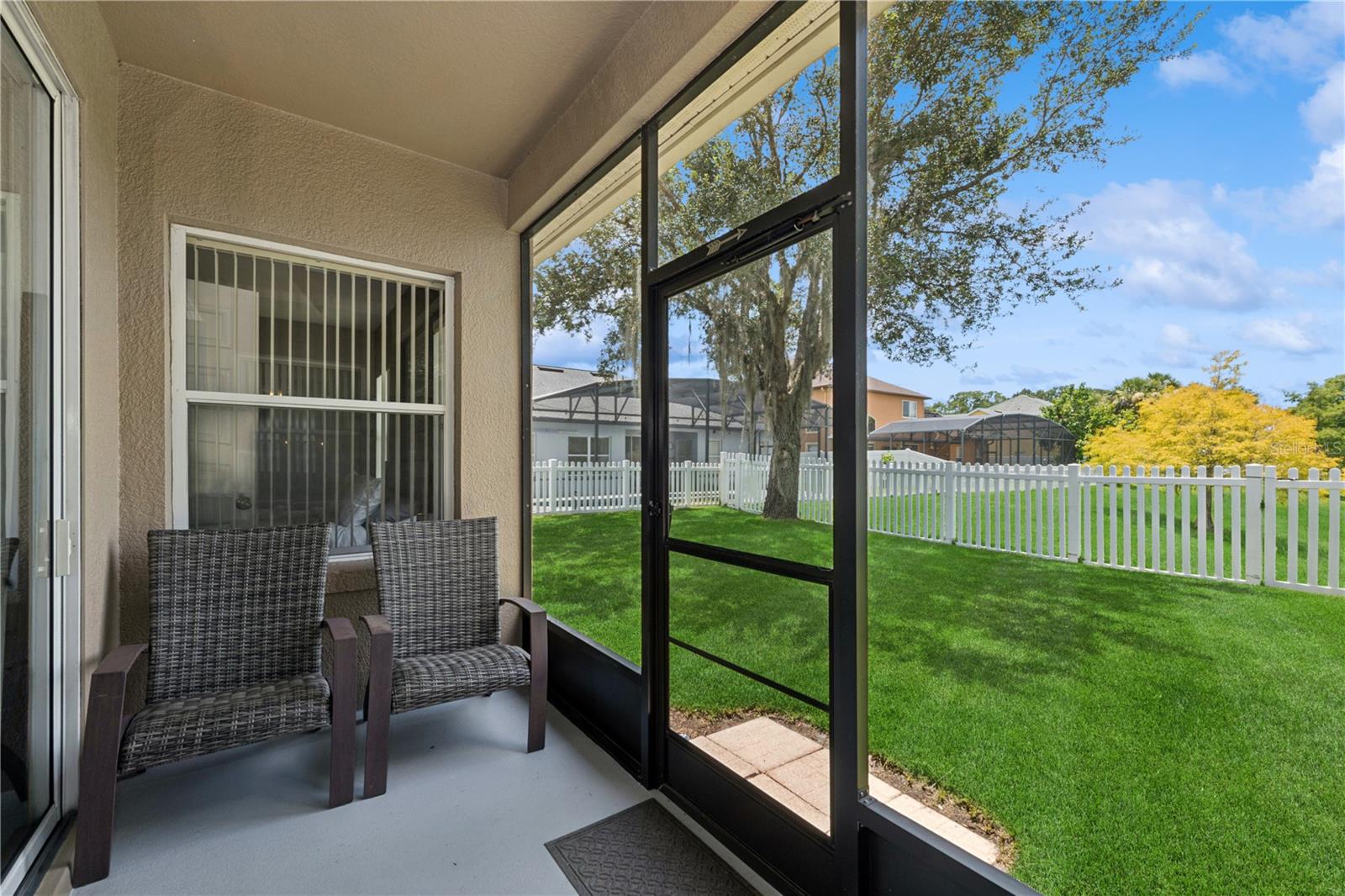 Image 35 of 47 For 341 Lake Amberleigh Drive