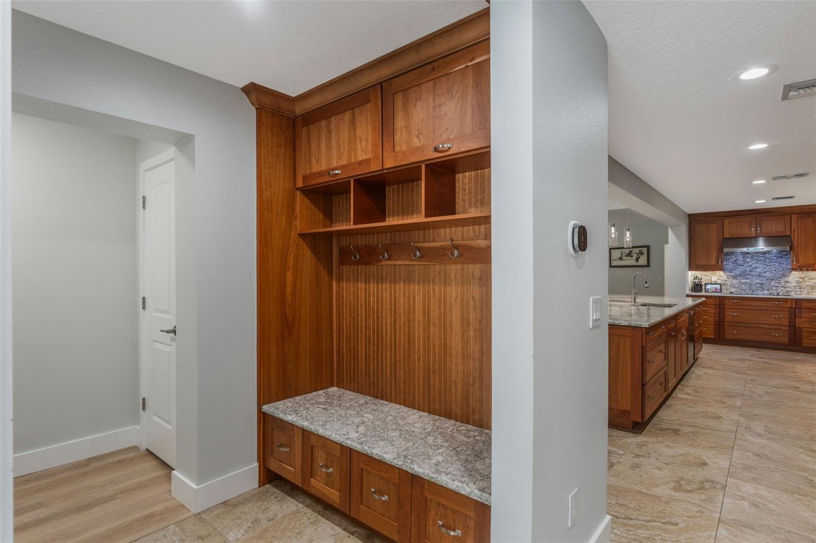Image 17 of 68 For 723 Calico Court