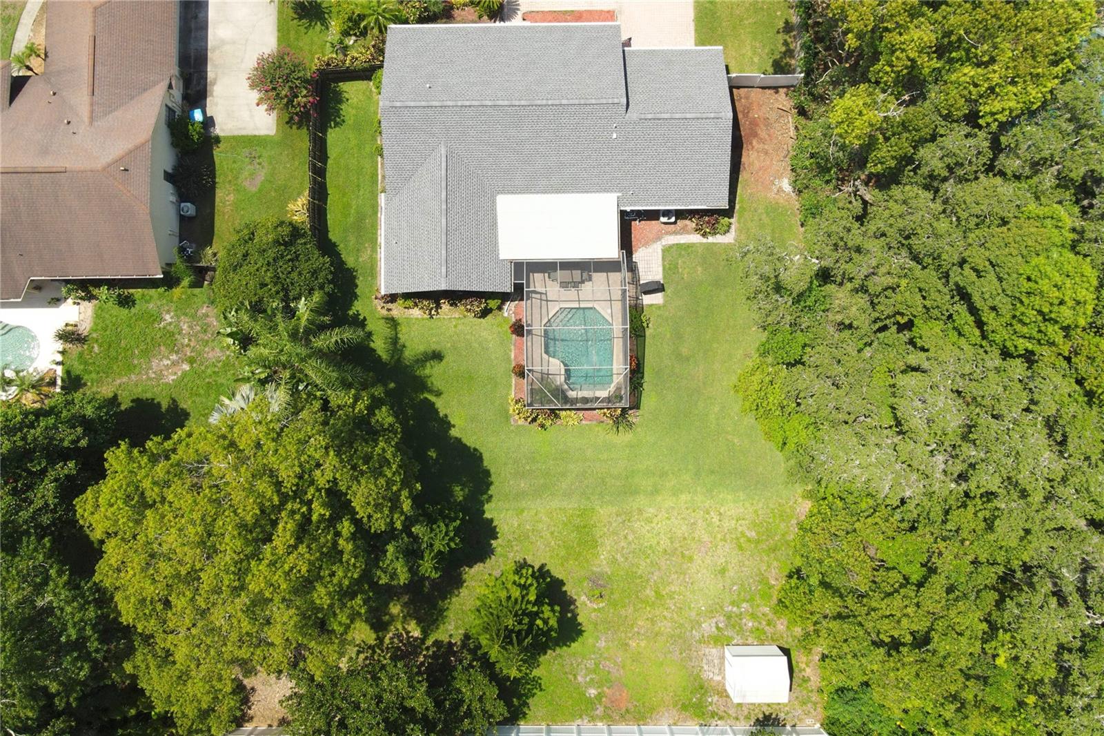 Image 7 of 31 For 513 Wildmere Avenue