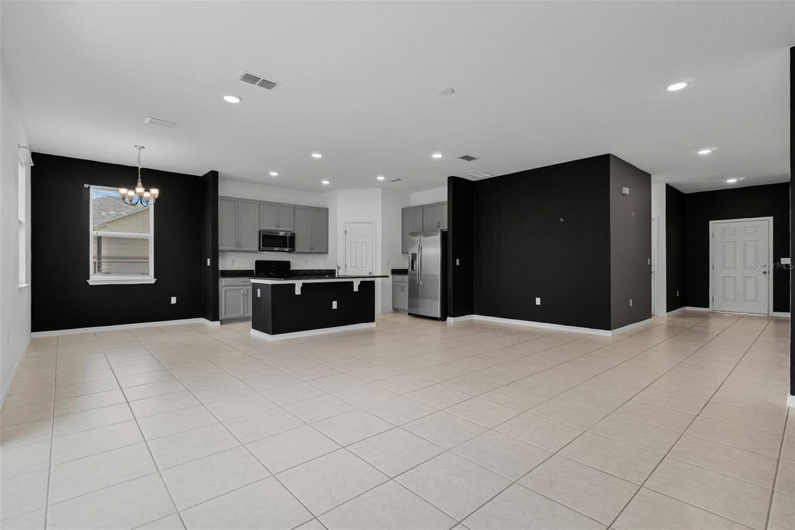 Image 3 of 19 For 429 Ohio Way