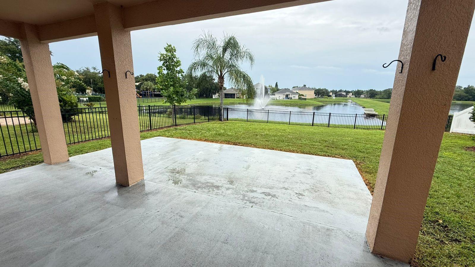 Image 11 of 22 For 643 Willett Drive