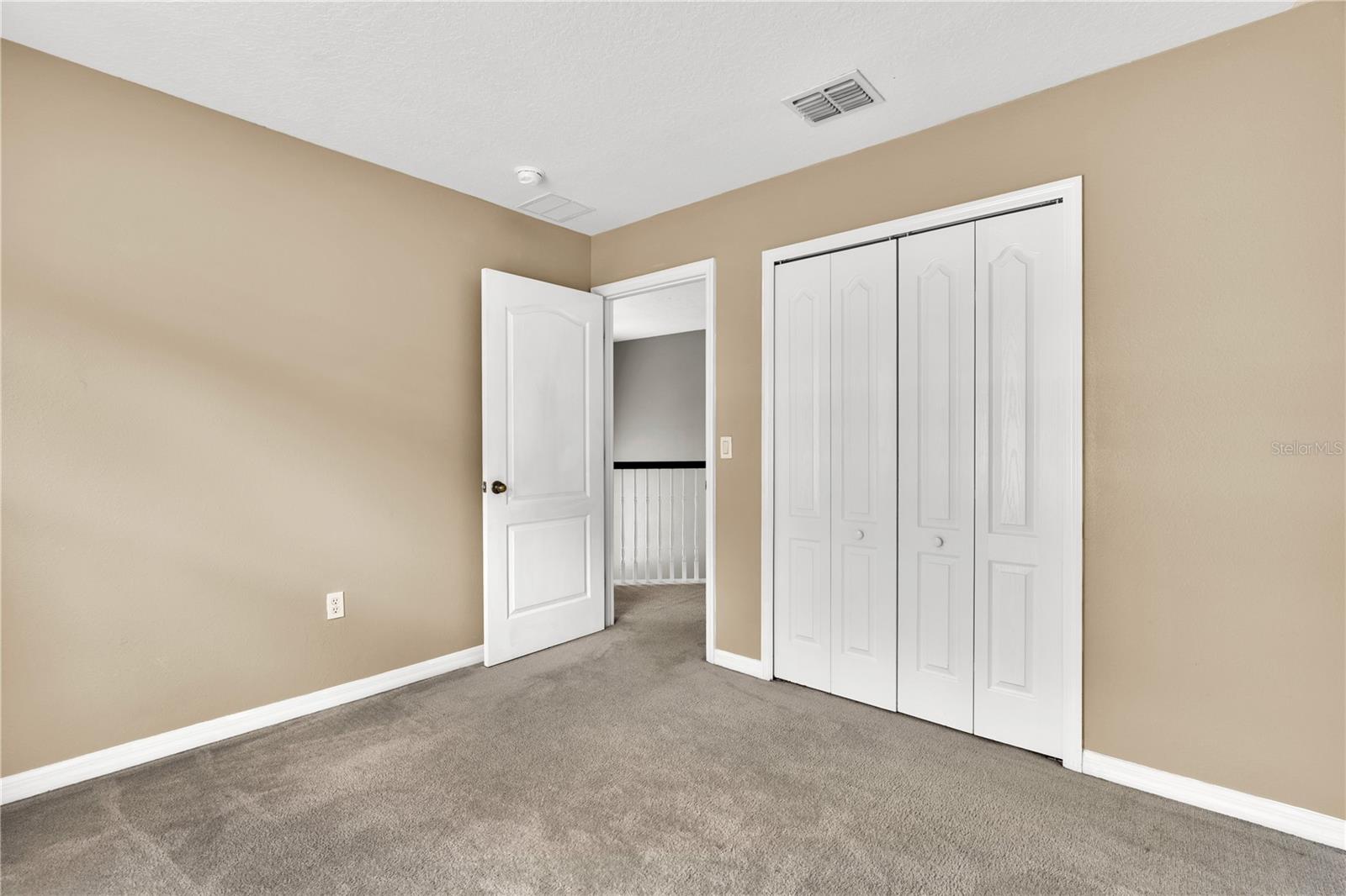 Image 23 of 33 For 643 Willett Drive
