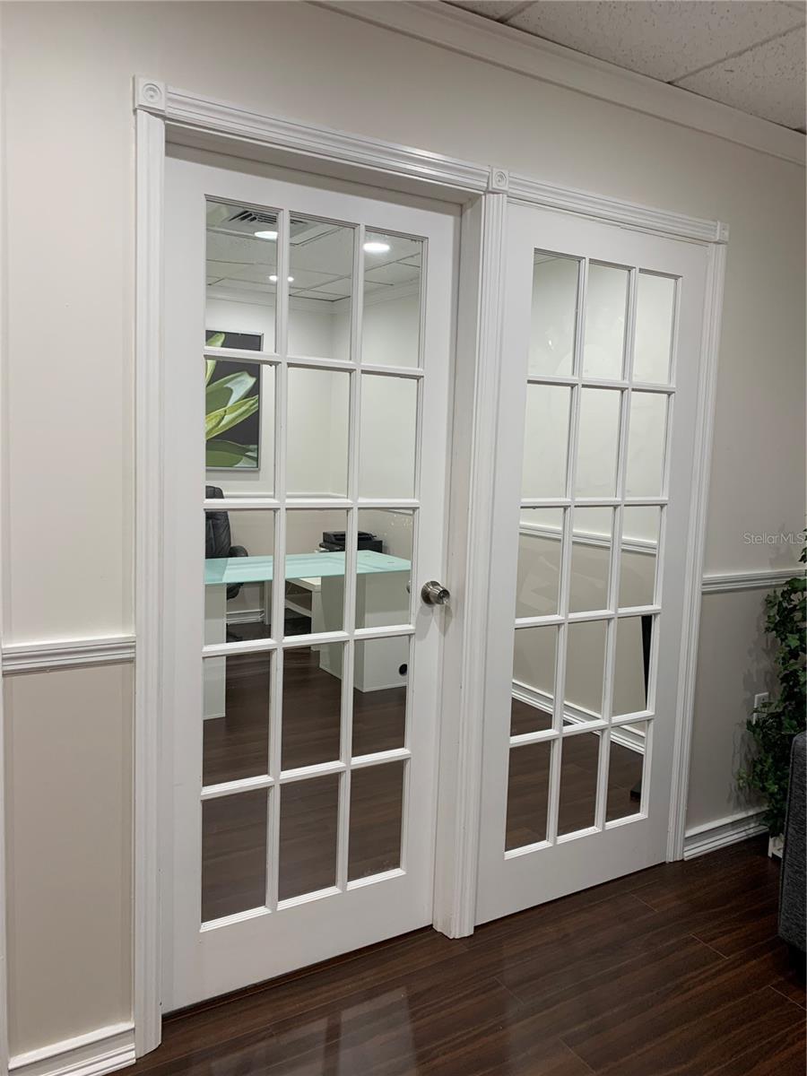 Image 6 of 12 For 7802 Kingspointe Parkway 207b