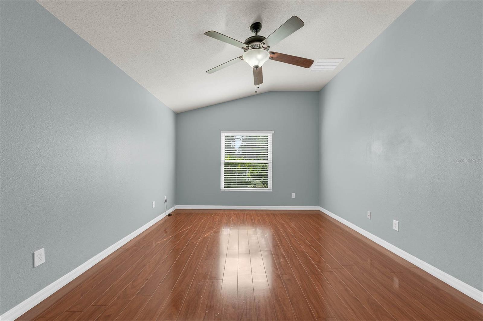 Image 16 of 37 For 2877 Lafayette Trace Drive