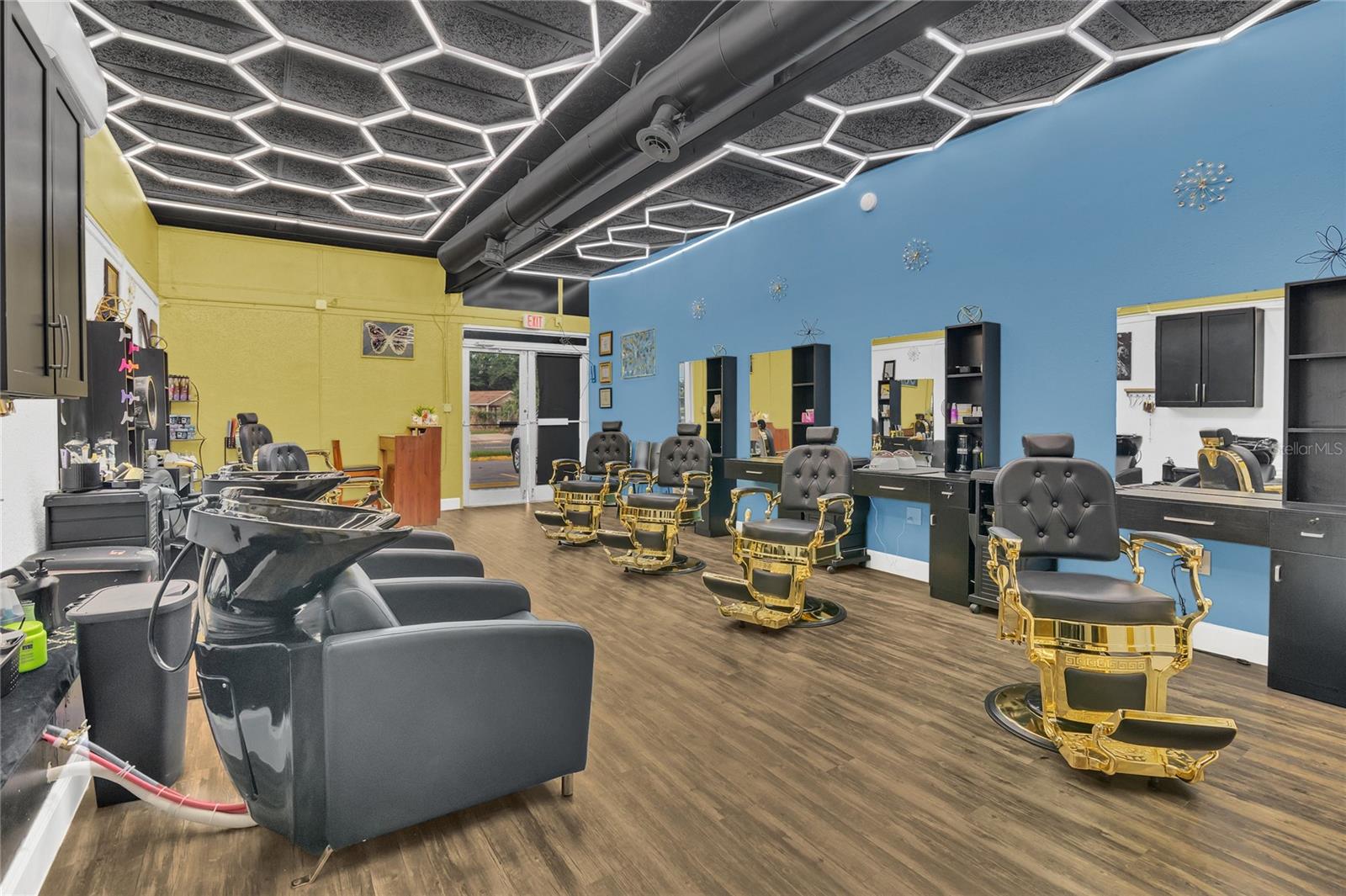 Image 12 of 23 For 123 Main Street