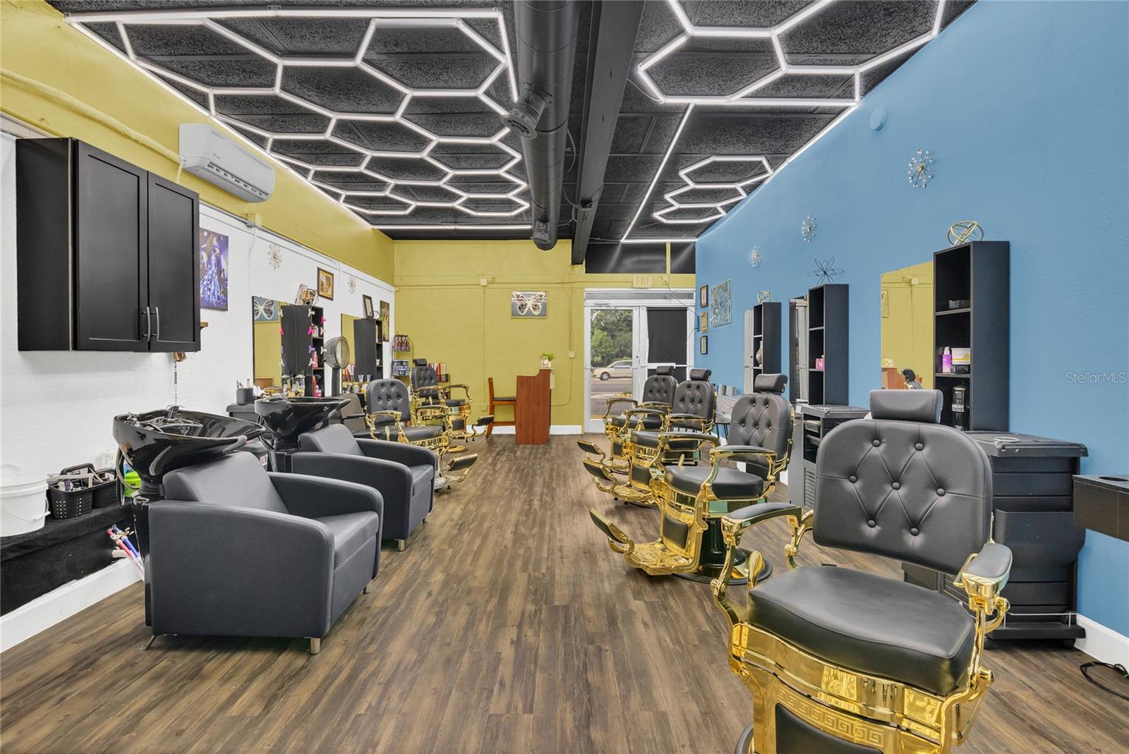 Image 13 of 23 For 123 Main Street