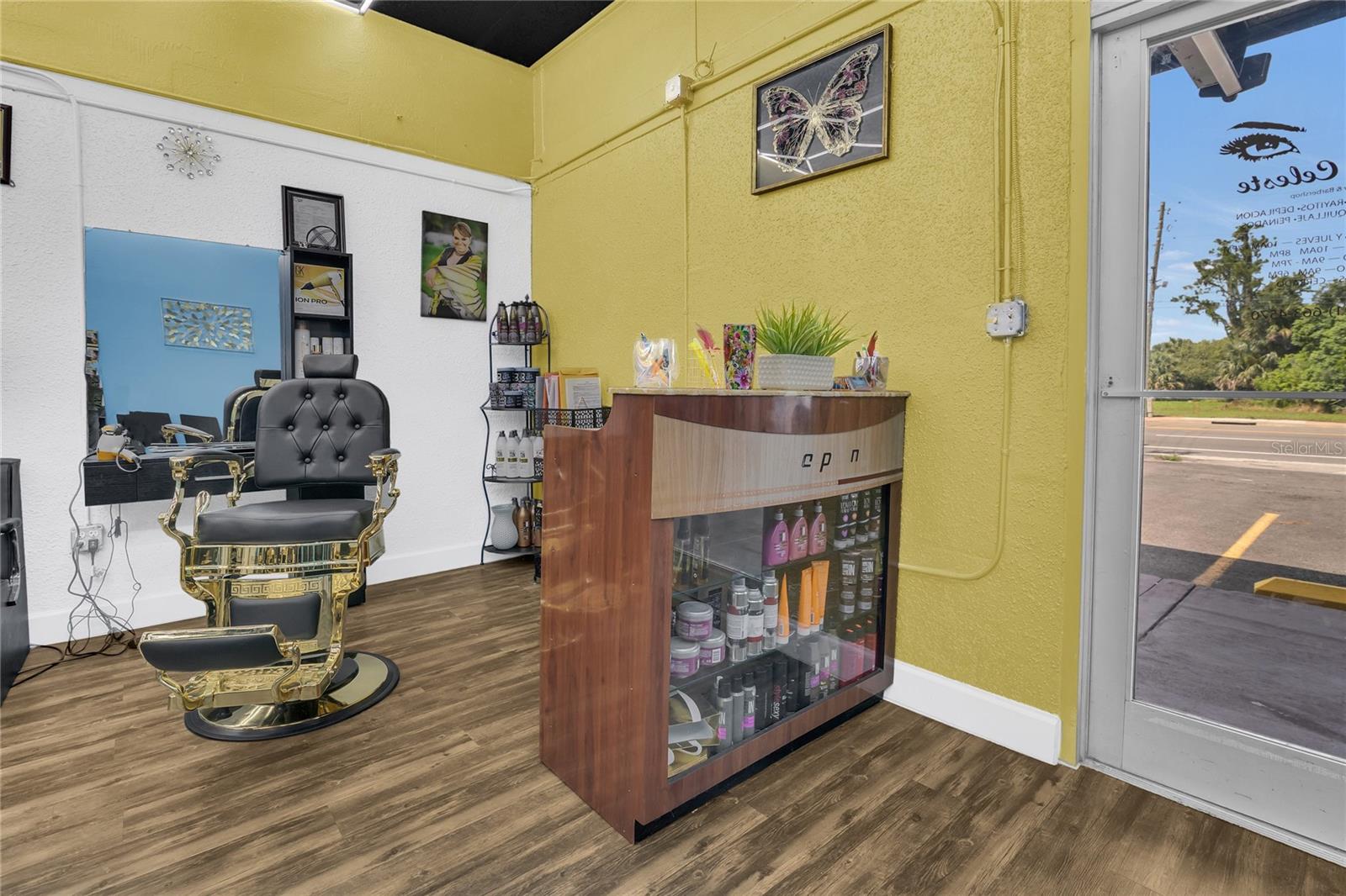 Image 3 of 23 For 123 Main Street