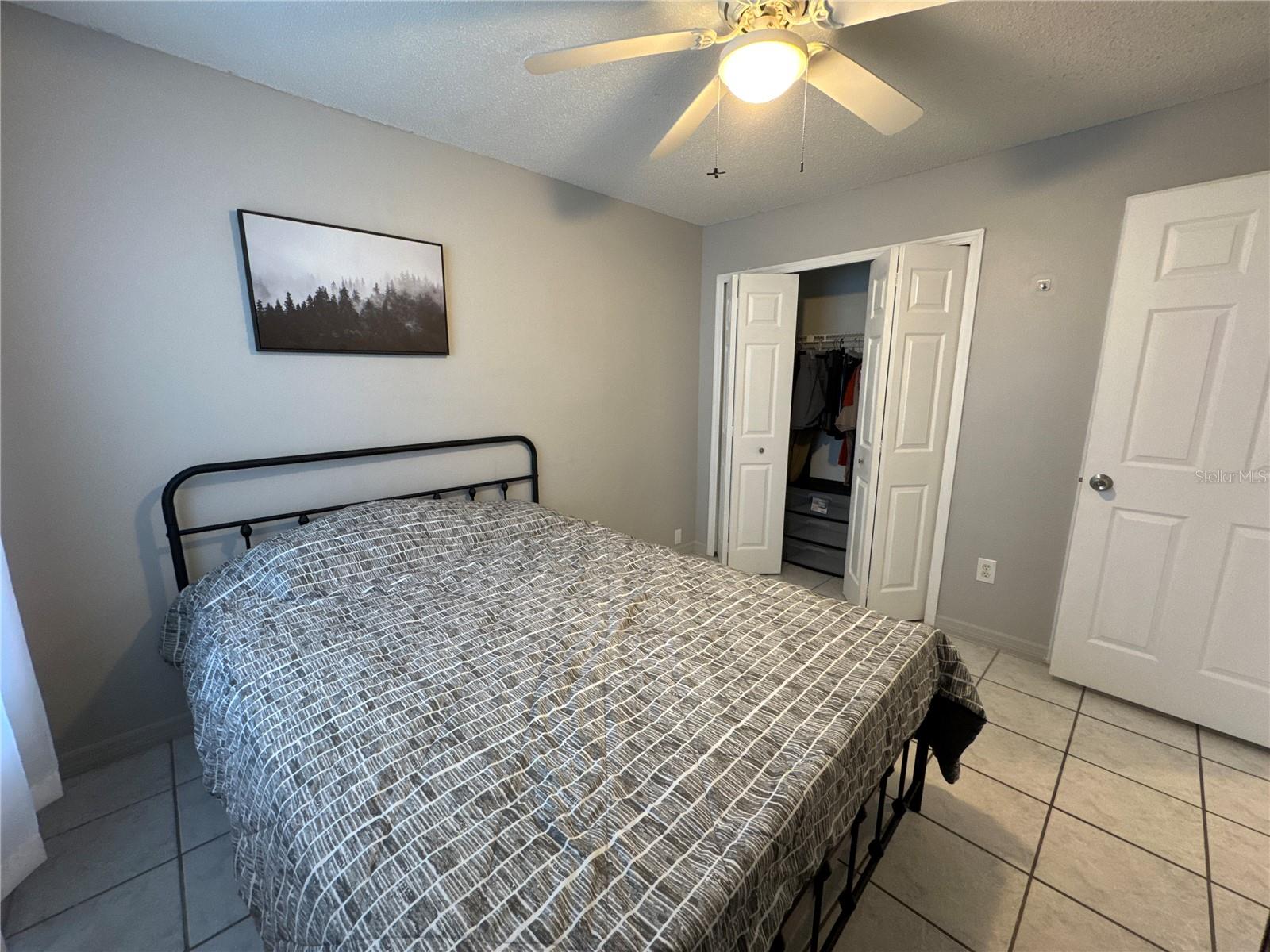 Image 16 of 34 For 9502 Darien Avenue 9502