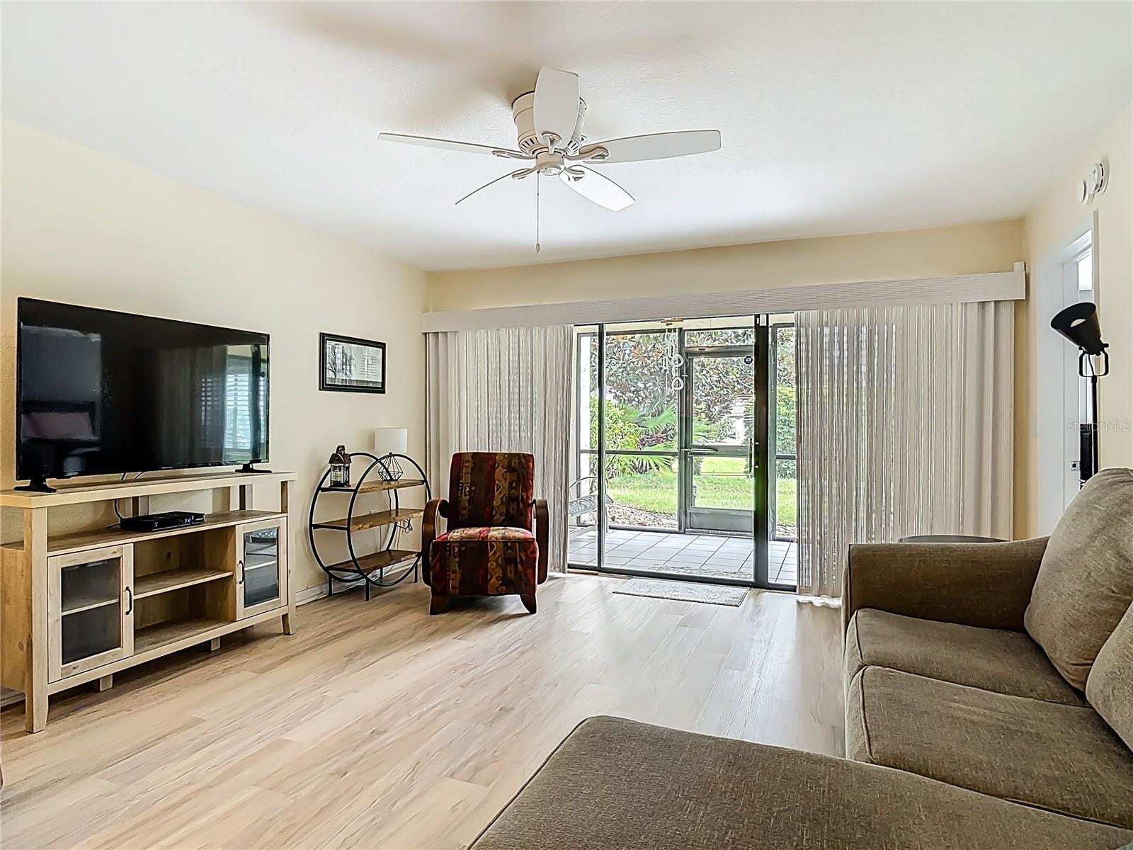 Image 12 of 28 For 445 Bouchelle Drive 104