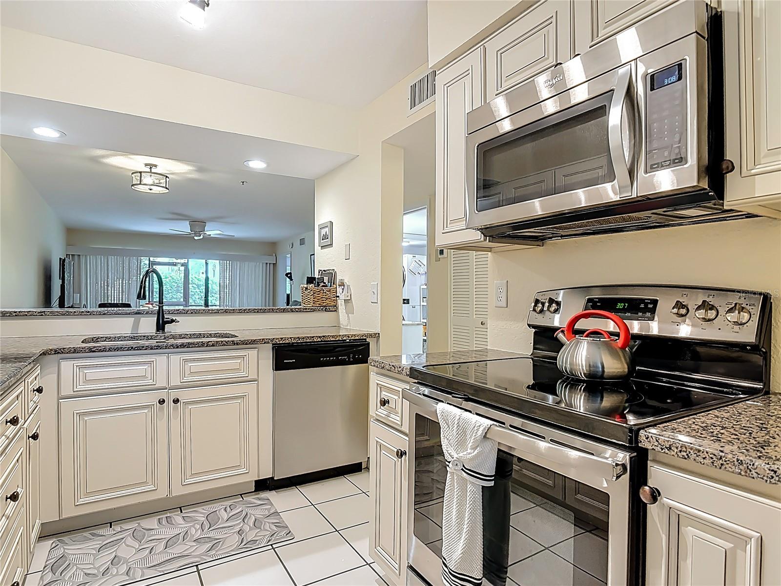 Image 6 of 28 For 445 Bouchelle Drive 104
