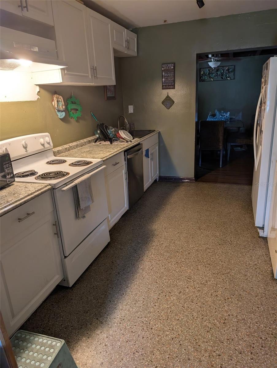 Image 5 of 10 For 5610 Wilson Road