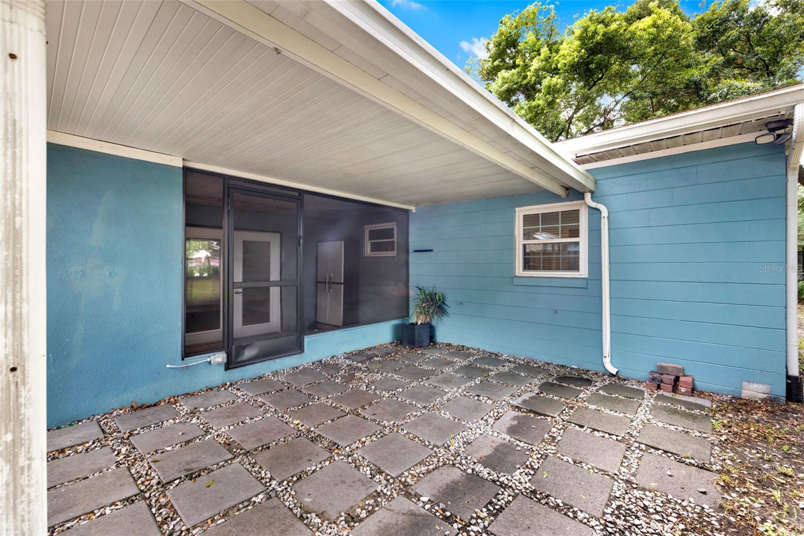 Image 17 of 20 For 2900 Touraine Avenue