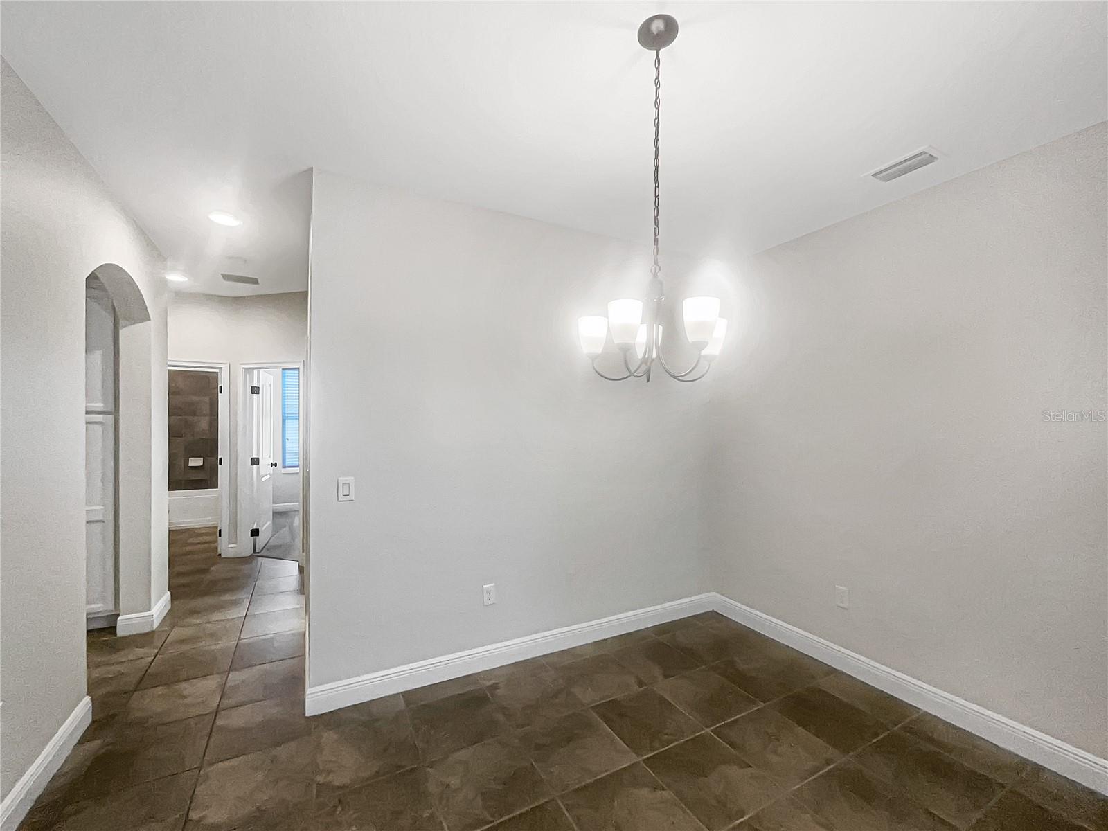Image 14 of 31 For 12671 Flatwood Creek Drive