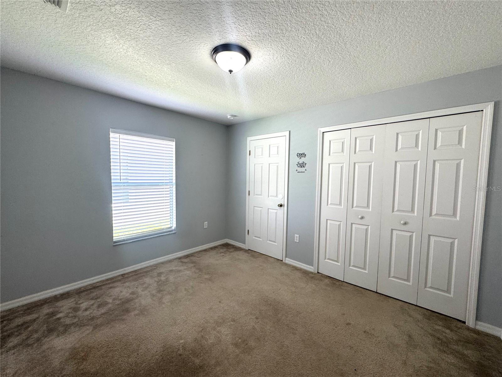 Image 12 of 25 For 308 Robin Road