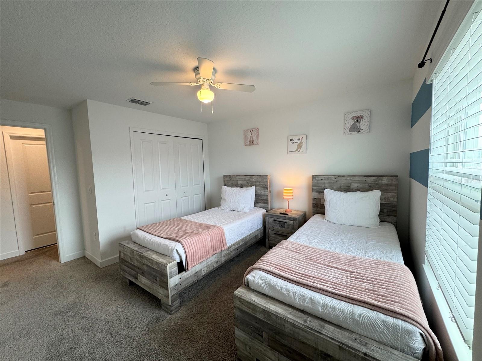 Image 21 of 40 For 4192 Paragraph Drive