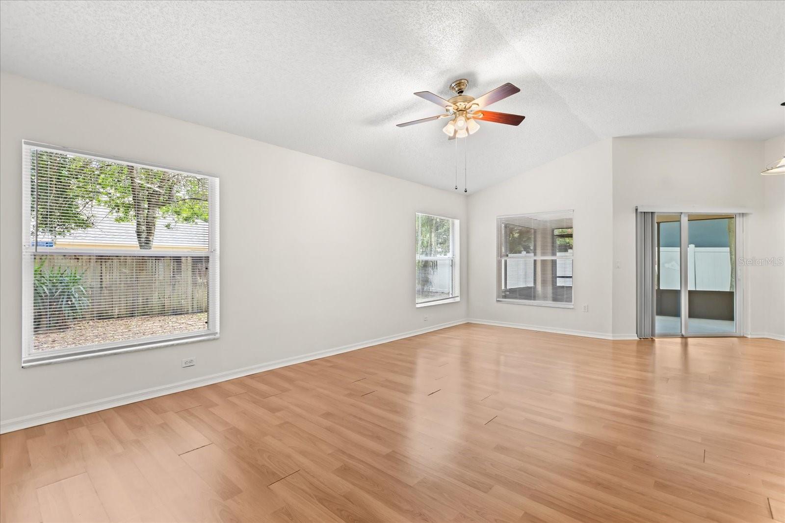 Image 12 of 32 For 1331 Wildberry Lane