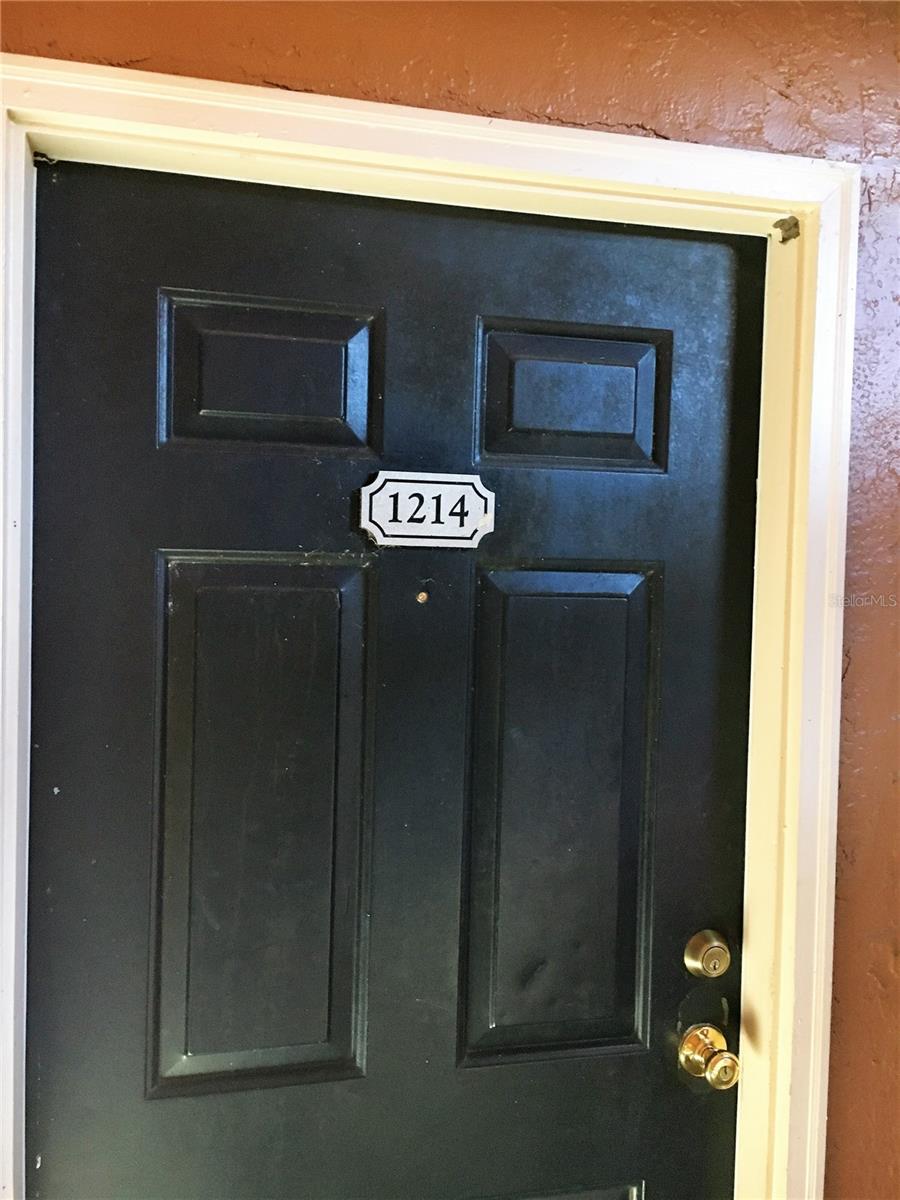Image 3 of 18 For 5148 Conroy Road 1214