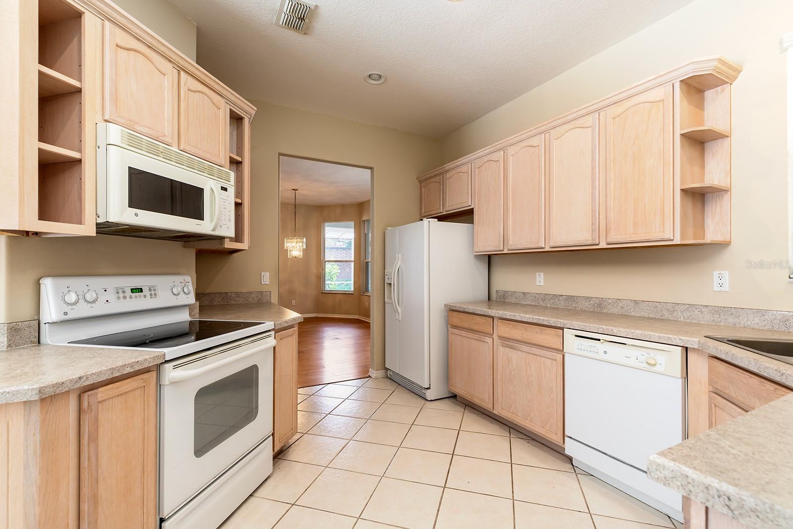 Image 6 of 22 For 1601 Stoneywood Way