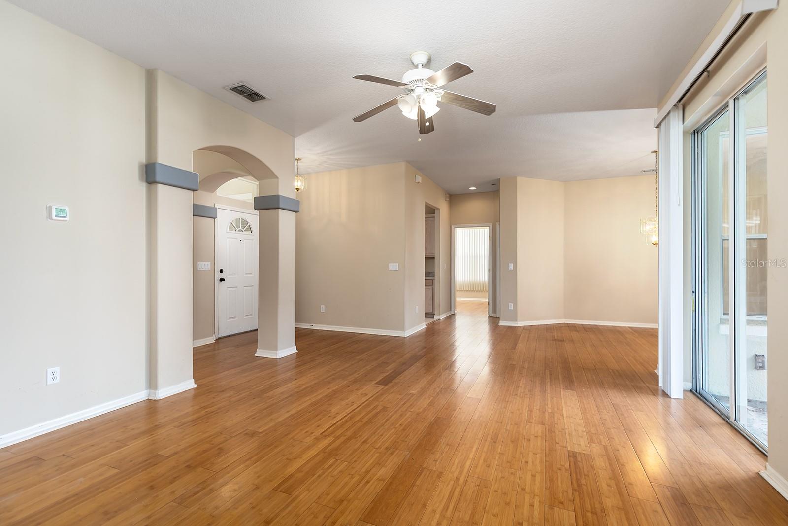 Image 8 of 22 For 1601 Stoneywood Way