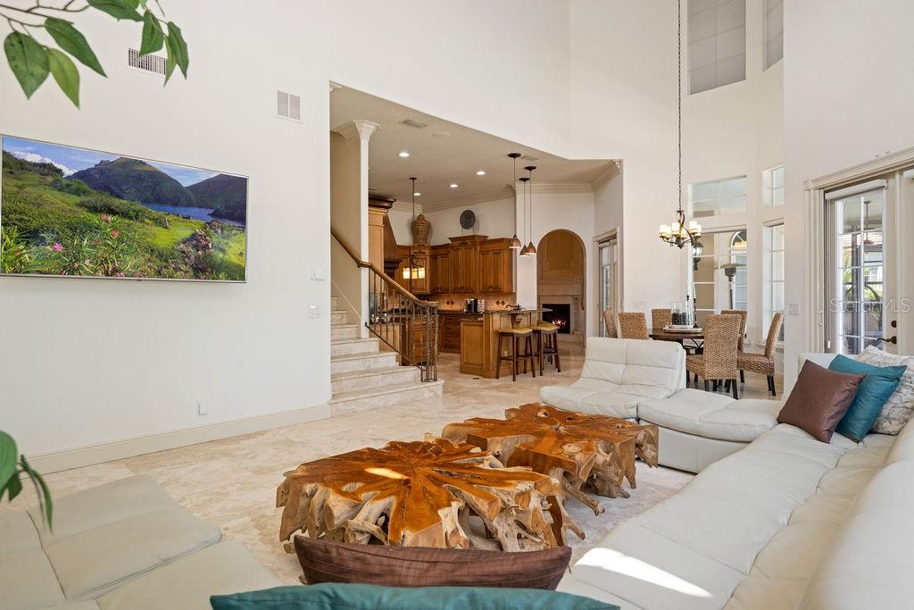 Image 14 of 56 For 11209 Macaw Court