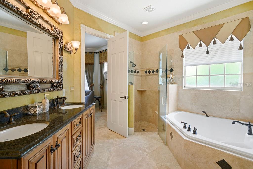 Image 30 of 56 For 11209 Macaw Court