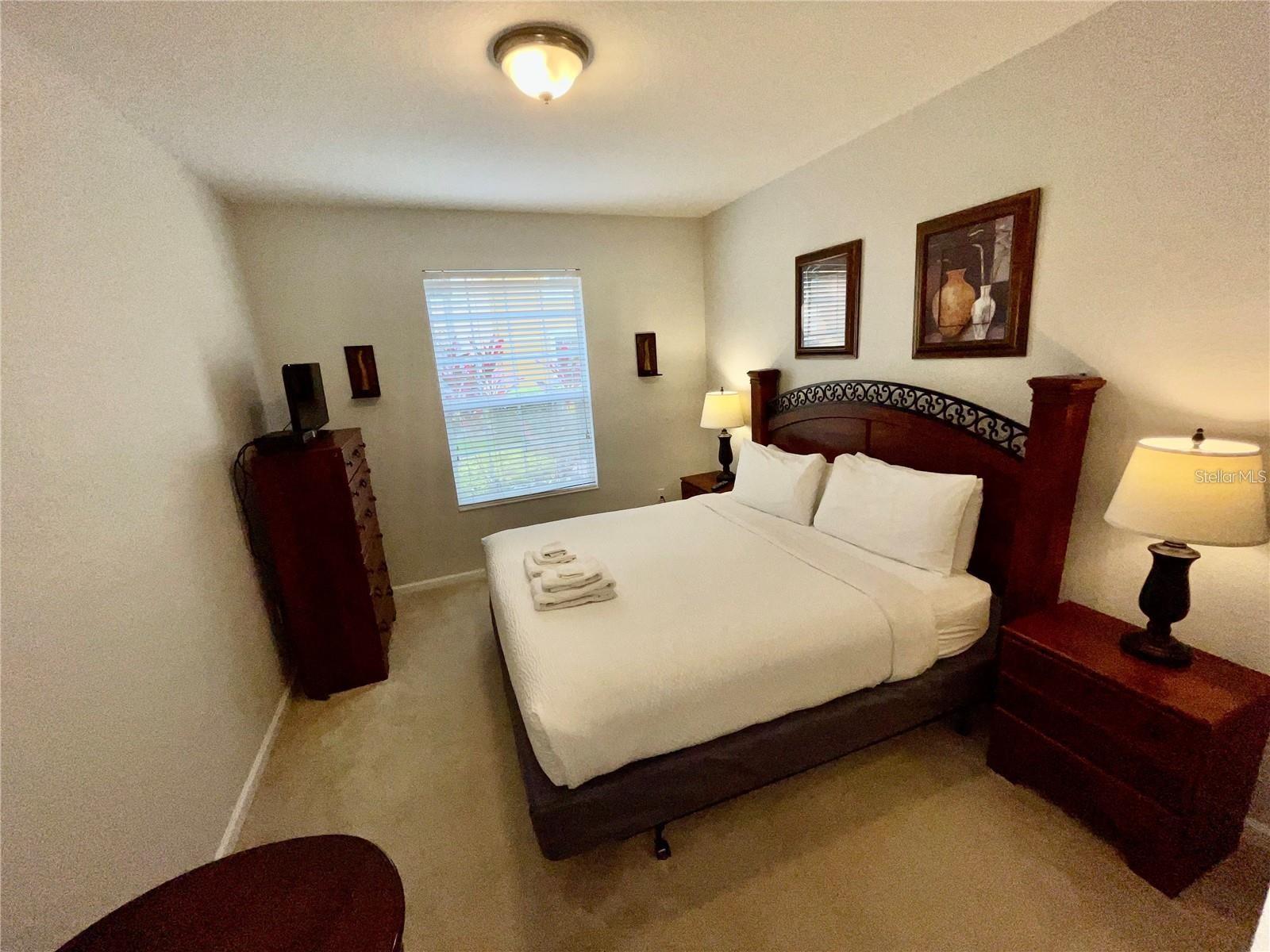 Image 15 of 29 For 4802 Cayview Avenue 102