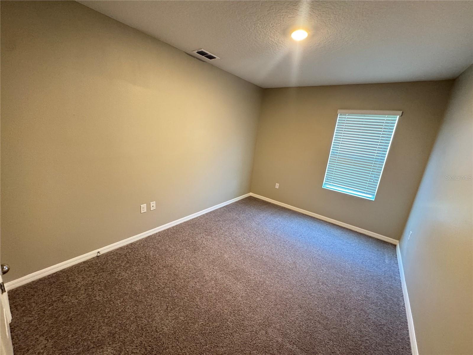 Image 13 of 33 For 2323 Silver View Drive