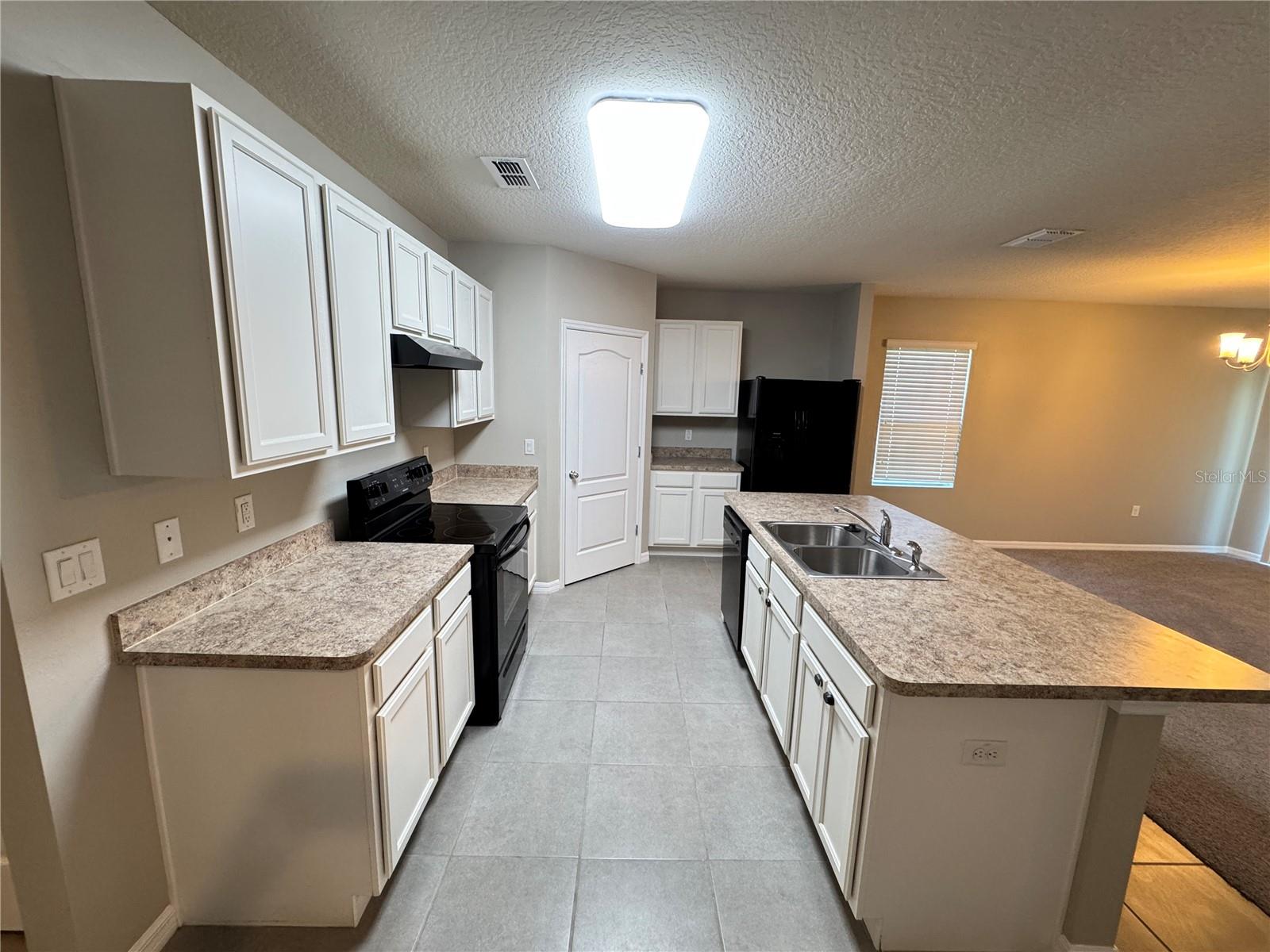Image 20 of 33 For 2323 Silver View Drive