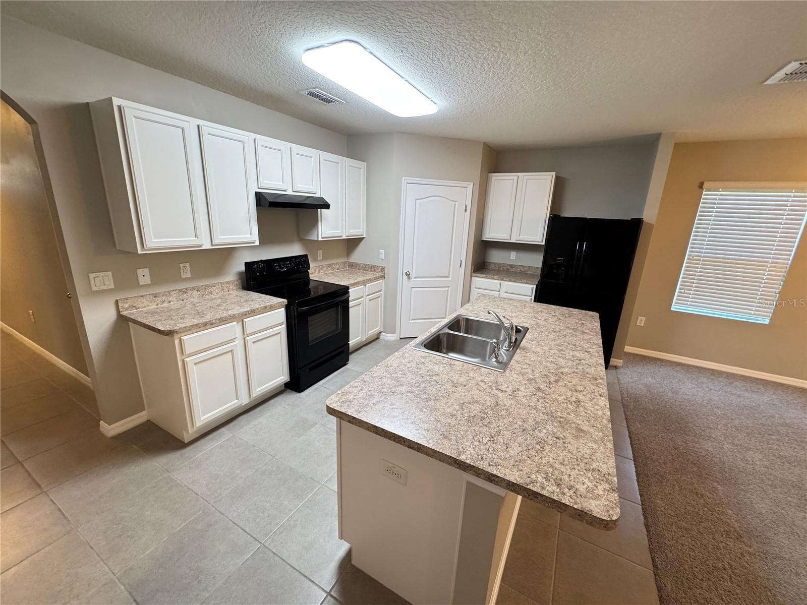 Image 21 of 33 For 2323 Silver View Drive