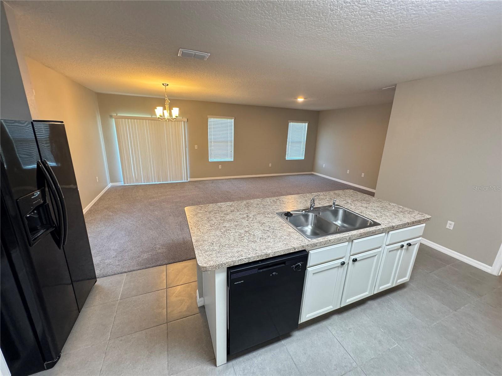 Image 23 of 33 For 2323 Silver View Drive