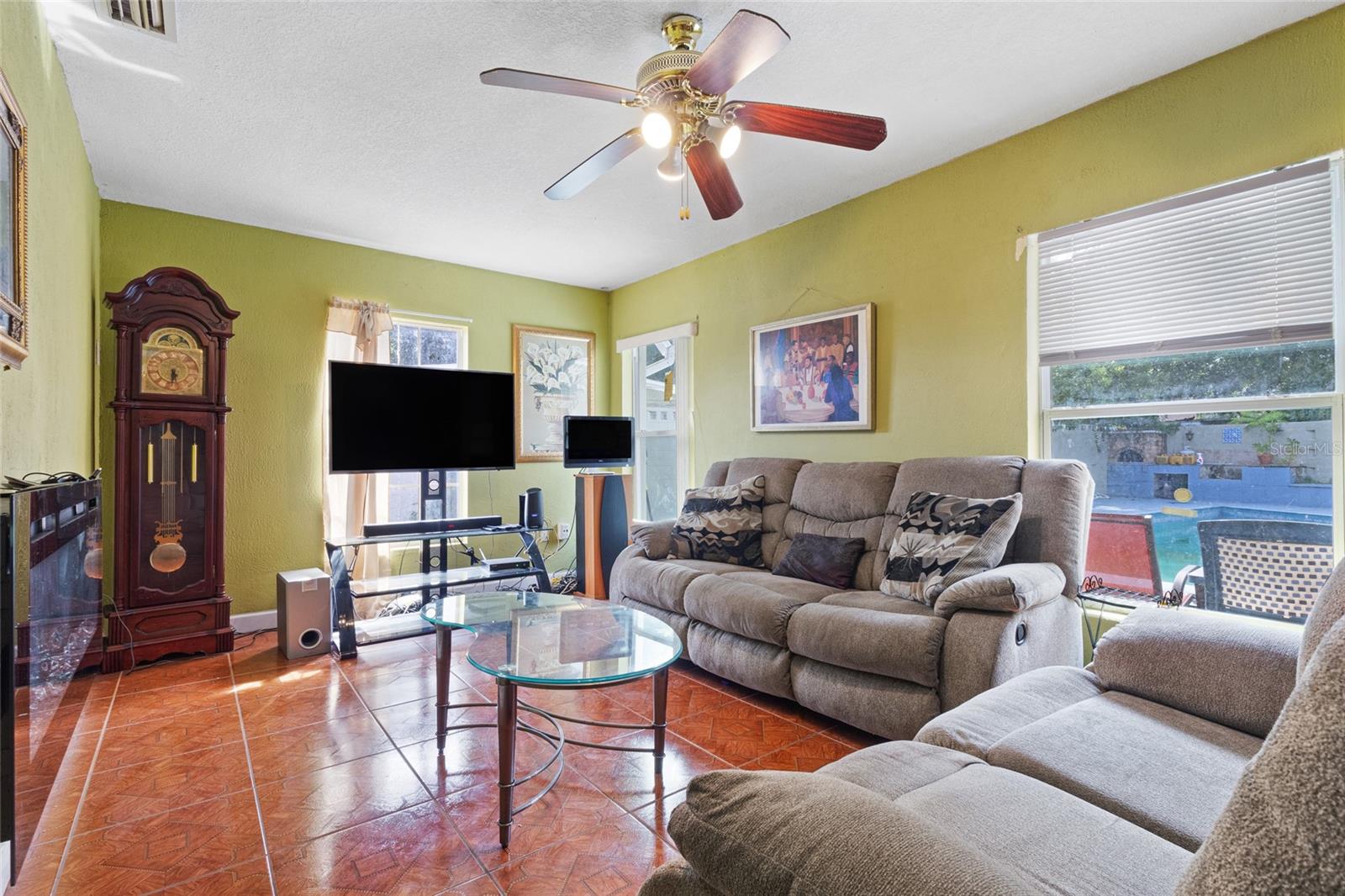 Image 11 of 33 For 1607 Lake Lorine Drive