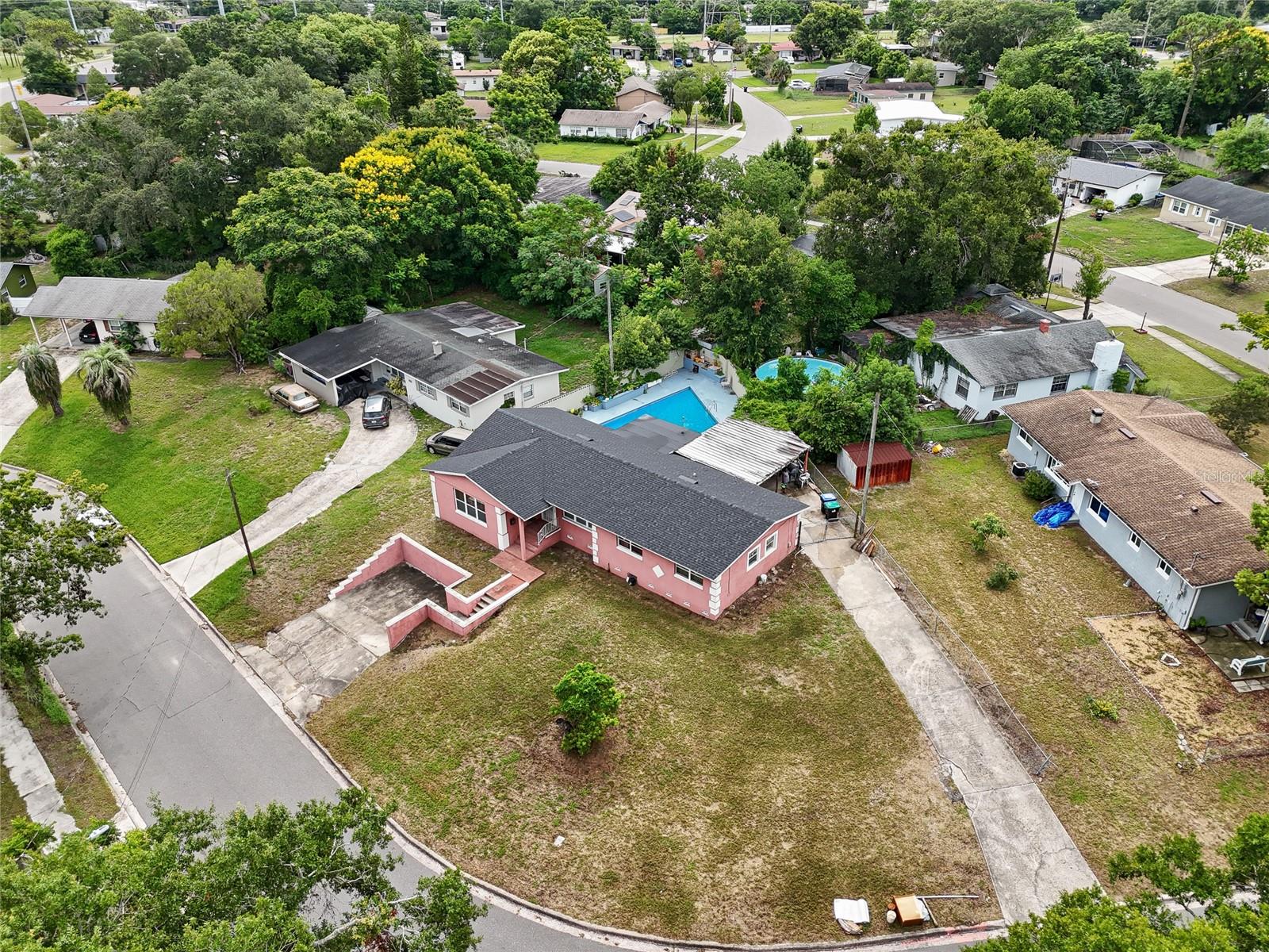 Image 30 of 33 For 1607 Lake Lorine Drive