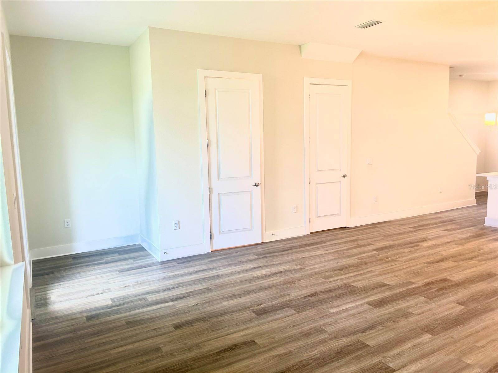 Image 6 of 20 For 1631 Birchfield Cove