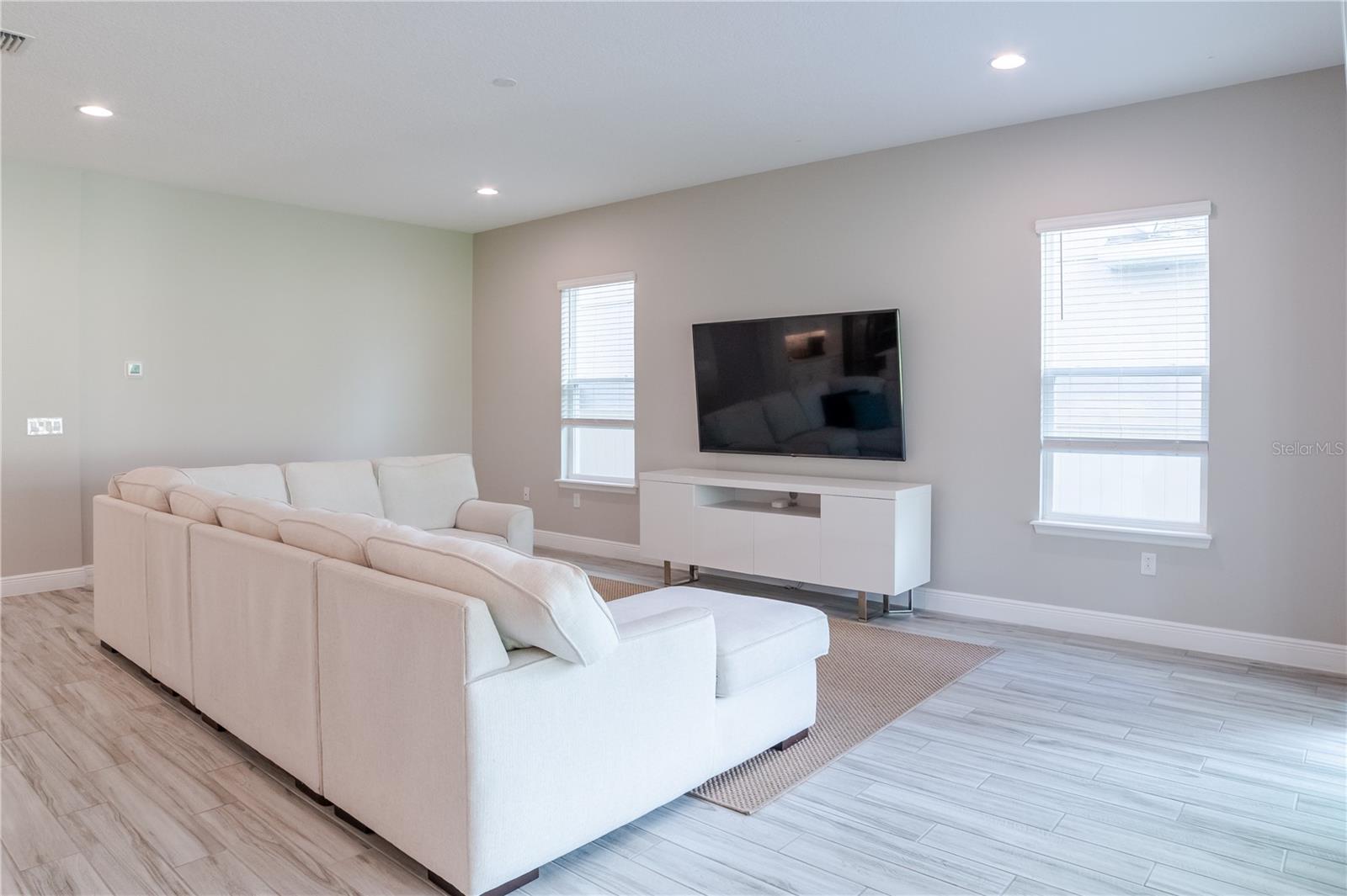 Image 11 of 49 For 15794 Sweet Lemon Way