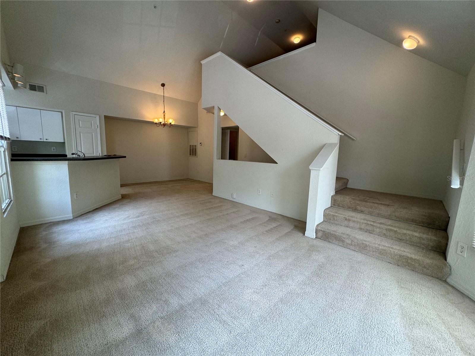 Image 5 of 9 For 6424 Raleigh Street 3114