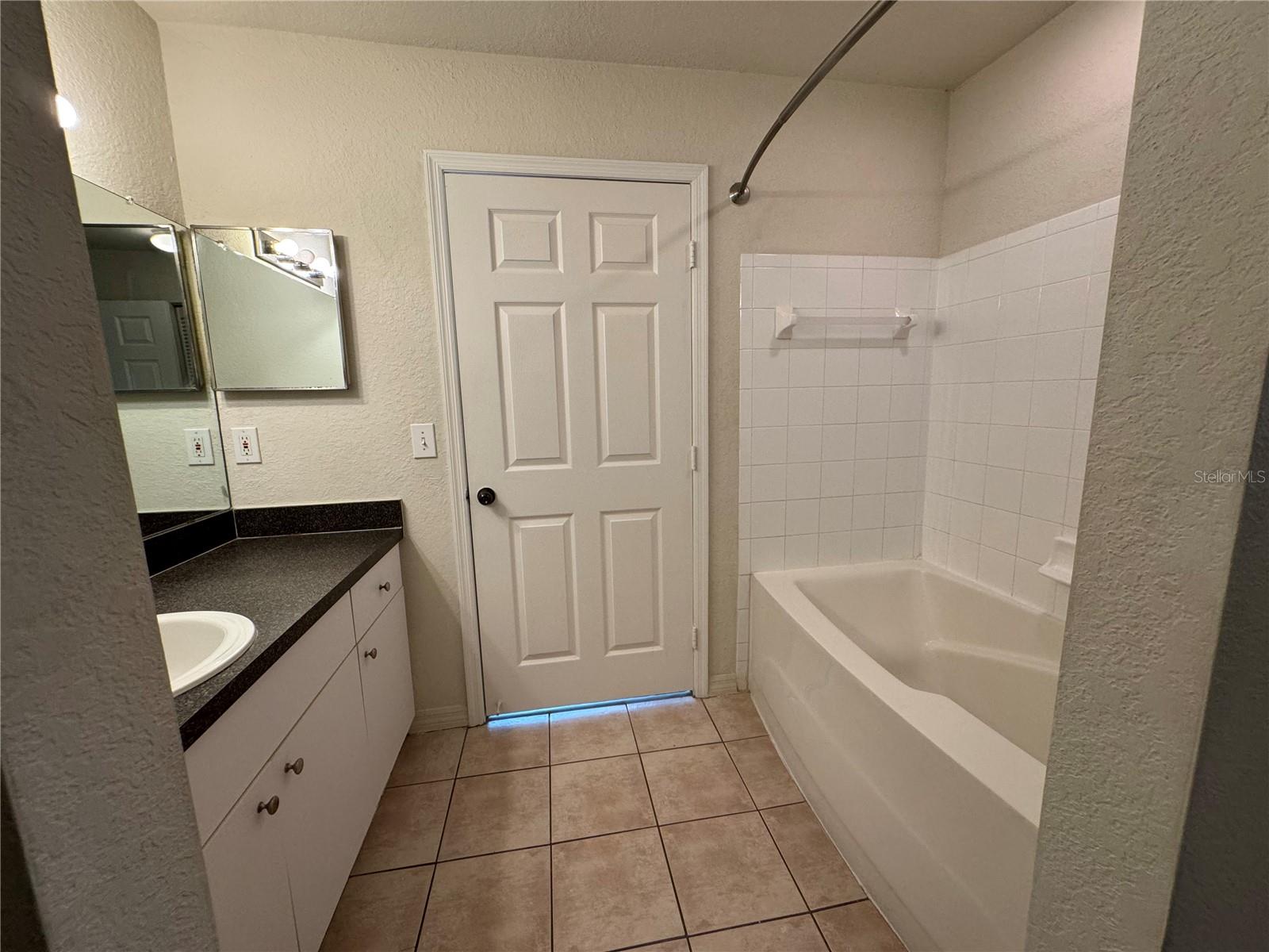 Image 8 of 9 For 6424 Raleigh Street 3114