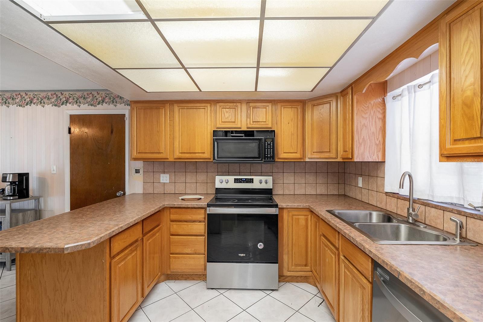 Image 17 of 30 For 1625 Lema Drive