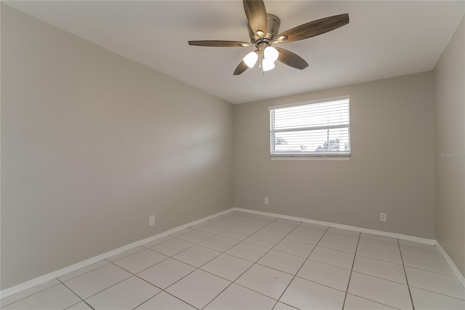 Image 10 of 16 For 7709 Sun Vista Way